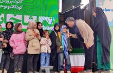 حضور زائران کودک و نوجوان در تماشاخانه سیار کانون در نیمه شعبان