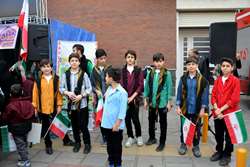 حضور پررنگ کانون در راهپیمایی ۲۲ بهمن؛ نوجوانان کنشگران اصلی غرفه‌های فرهنگی بودند