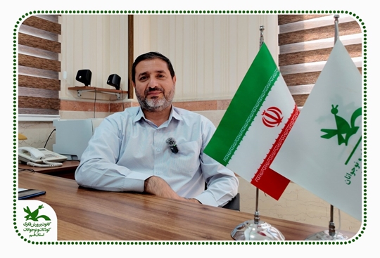 مدیرکل کانون پرورش فکری قم پای صحبت مردم می‌نشیند