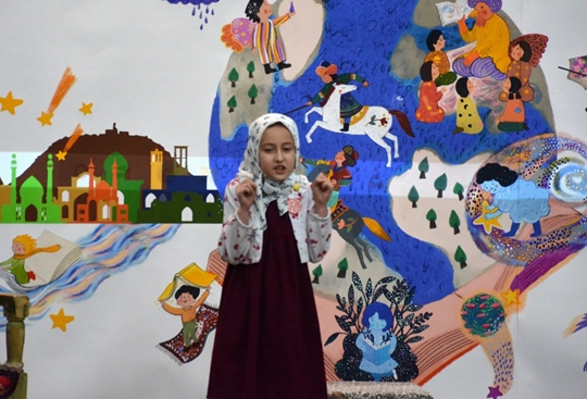 رقابت ۴۹ قصه گو در مرحله استانی بیست و هفتمین جشنواره بین المللی قصه گویی بر روی صحنه